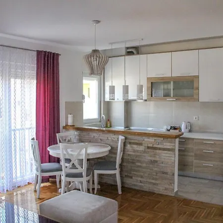 Lanai * Trebinje